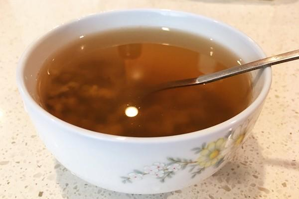 绿豆汤是凉水煮还是开水煮,熬绿豆汤是开水下锅还是冷水下锅