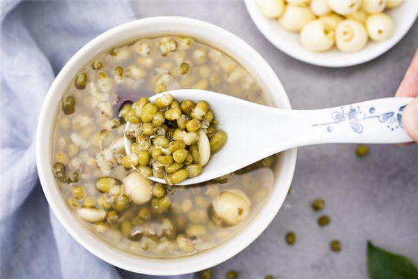 如何做绿豆汤,绿豆汤怎么煮才好喝