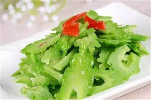 苦瓜胶囊减肥有效果吗,吃苦瓜可以减肥吗?