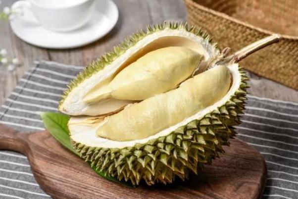 吃榴莲的好处和功效和坏处,吃榴莲对人体有什么好处