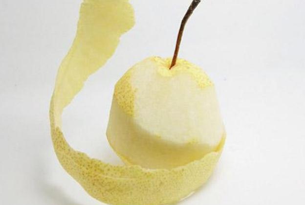 吃梨带皮吃好吗,梨能带皮吃吗?