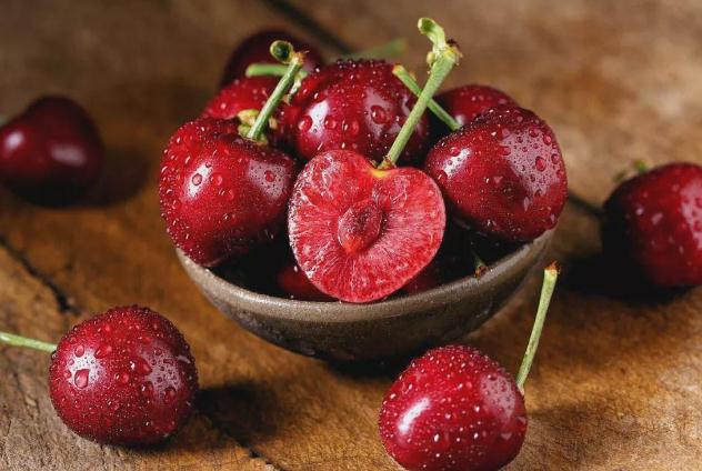 樱桃果的作用和功能,吃樱桃的好处是什么 樱桃果的作用和功能,吃樱桃的好处是什么