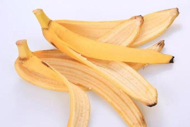 香蕉皮能去黑眼圈吗,香蕉皮能淡化黑色素吗