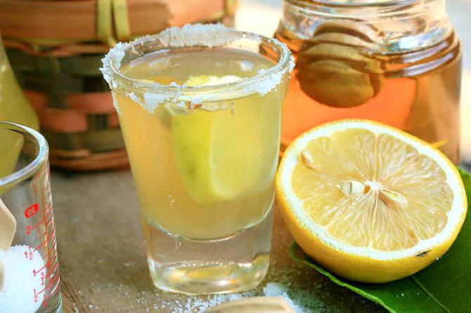 柠檬可以直接榨汁喝吗?,每天榨一个柠檬汁喝可以吗 柠檬可以直接榨汁喝吗?,每天榨一个柠檬汁喝可以吗