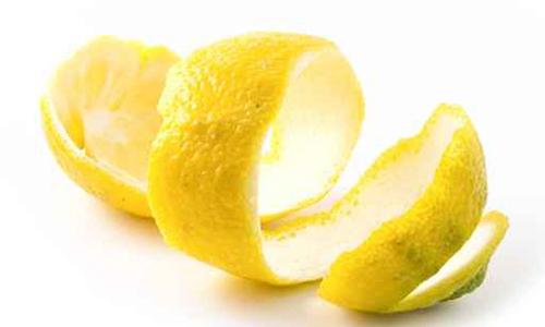 吃柠檬皮的好处,吃柠檬皮的好处和坏处