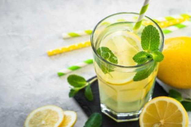 柠檬水有多少热量,柠檬水的热量是多少 柠檬水有多少热量,柠檬水的热量是多少
