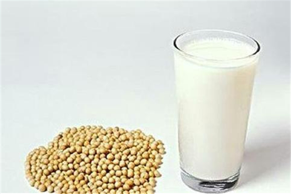 豆奶的热量高吗,一瓶豆本豆豆奶的热量
