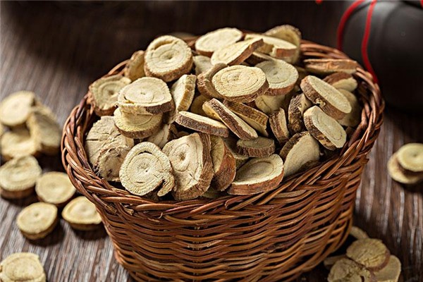 甘草怎么泡水喝最好用多少克,甘草怎么泡水喝最好