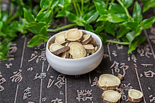 甘草的种类和图片,甘草的种类