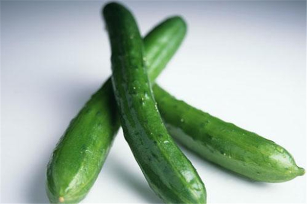 黄瓜去皮吃还有营养吗,吃黄瓜去皮是不是就没有营养了 黄瓜去皮吃还有营养吗,吃黄瓜去皮是不是就没有营养了