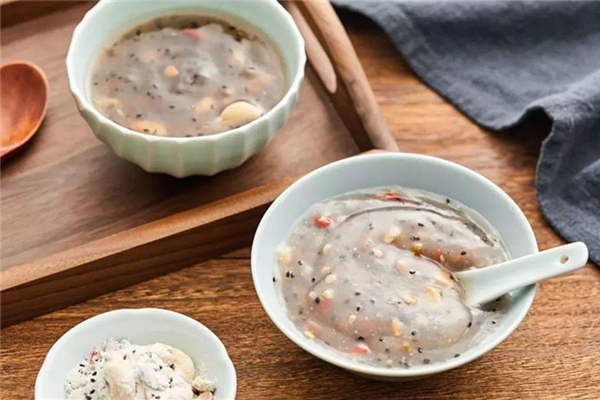 藕粉女人什么时间喝最好,藕粉什么季节女人吃比较好