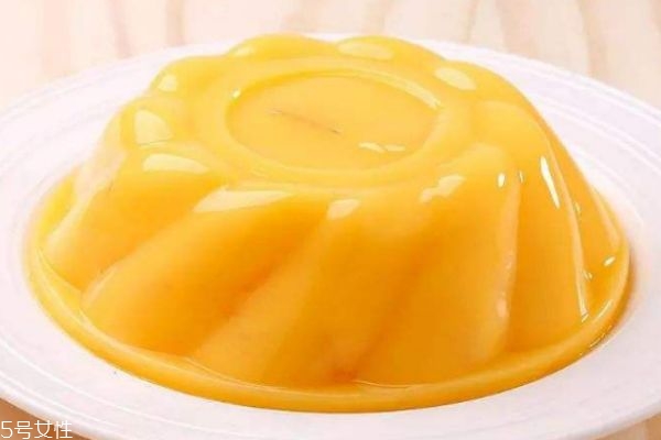 果冻的热量有多少呢(果冻的热量是多少)