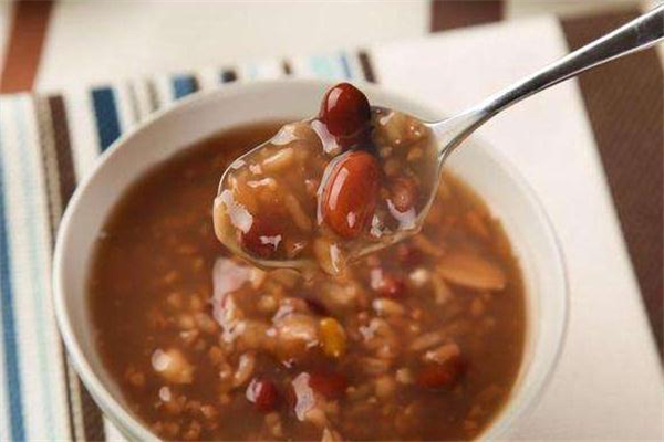 八宝粥要泡多长时间(八宝粥要泡多长时间)