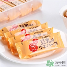 布尔本豆乳威化饼干,减肥可以吃豆乳威化饼干吗 布尔本豆乳威化饼干,减肥可以吃豆乳威化饼干吗