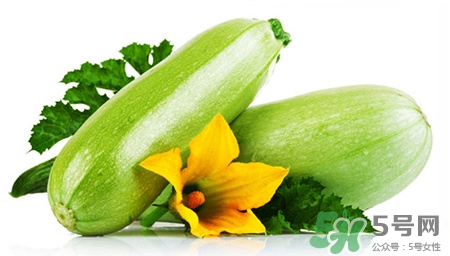 西葫芦的皮可以吃吗还是要削皮,西葫芦的皮可以吃吗