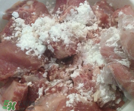 排骨怎么清洗才洗得最干净,排骨怎么清洗才干净 需要焯水吗 排骨怎么清洗才洗得最干净,排骨怎么清洗才干净 需要焯水吗