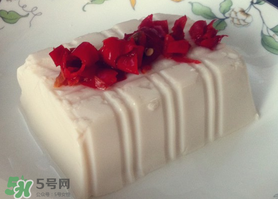 嫩豆腐放冰箱能放几天了还能吃吗,嫩豆腐放冰箱可以放几天