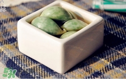 腊八蒜一定要用紫皮蒜吗,腊八蒜用紫皮蒜还是白皮蒜