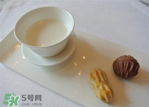 杏仁茶的功效和作用及禁忌,杏仁茶什么人不能喝