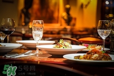 喝酒不宜吃的食物,喝酒不能吃的食物 喝酒不宜吃的食物,喝酒不能吃的食物