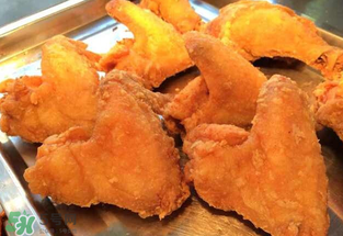 鸡翅怎么炸会外酥里嫩,鸡翅怎么炸好吃又脆又香