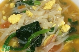 番茄鸡蛋面的做法步骤,番茄鸡蛋面的做法英语作文