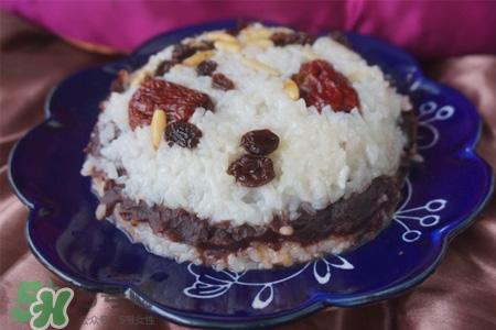 八宝饭的八宝指哪八宝,八宝饭的八宝是哪八宝