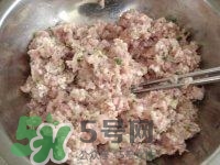 藕丸子面粉和藕比例,藕丸子用什么藕