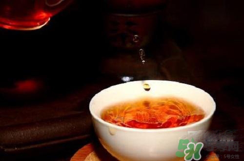 糖尿病喝红茶的好处,糖尿病喝红茶的好处和坏处