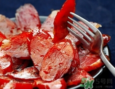 腊肠是用什么肠子做的,腊肠是用什么东西做的