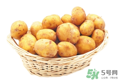 喝生土豆汁的好处,喝生土豆汁的好处和害处 喝生土豆汁的好处,喝生土豆汁的好处和害处