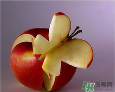 切开的苹果怎么才能不变色,苹果怎么切开后不变颜色
