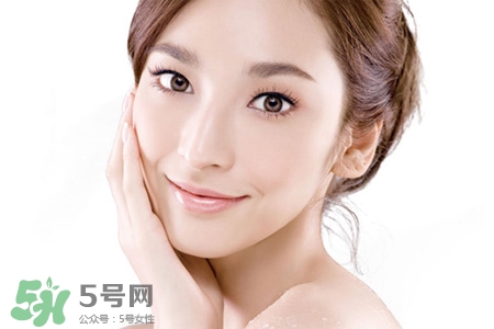 脸部脱皮干燥紧绷怎么办,脸上干燥脱皮怎么办