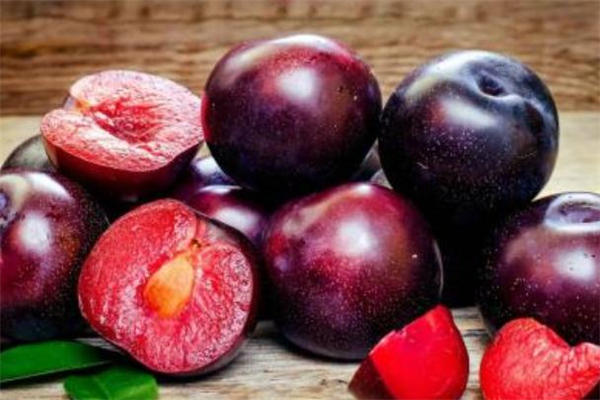 黑布林的功效和作用(黑布林的功效和作用禁忌)