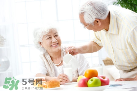 尿酸高怎么治疗最有效的方法,尿酸高怎么治疗?