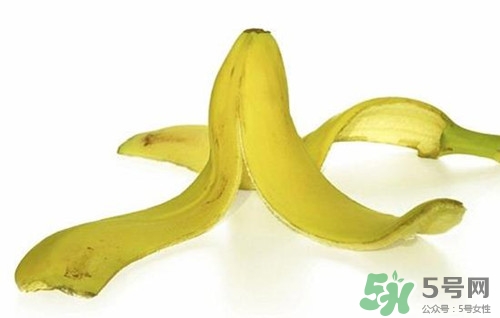 香蕉皮的功效和作用及食用方法,香蕉皮的功效和作用美容
