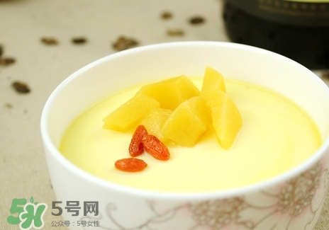 牛奶炖蛋功效和作用,牛奶炖蛋的功效和作用