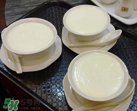 经期可以吃双皮奶吗?,姨妈期间可以吃双皮奶吗 经期可以吃双皮奶吗?,姨妈期间可以吃双皮奶吗