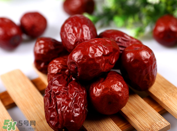 灰枣和骏枣哪个口感好,骏枣和灰枣有什么区别