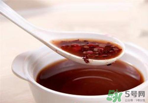 天天吃红豆薏米粥有什么好处,常喝红豆薏米粥的好处和坏处