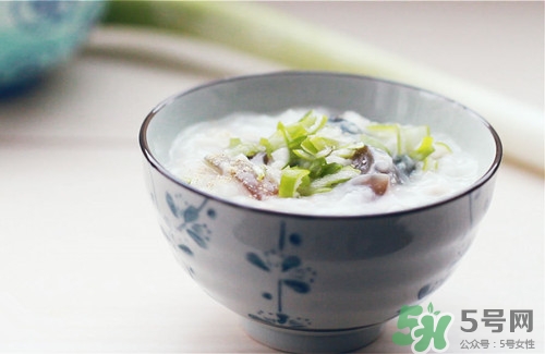 宝妈吃什么对宝宝好,十个月宝宝可以吃些什么食物 宝妈吃什么对宝宝好,十个月宝宝可以吃些什么食物