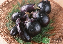 长茄子和圆茄子的区别是什么,长茄子和圆茄子的区别