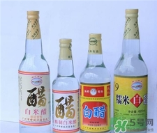 醋精和白醋的区别洗脚,醋精和白醋的区别