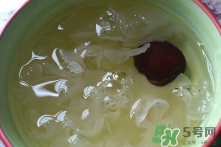 经常喝银耳汤有副作用吗,长期喝银耳汤有什么副作用