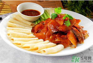 烤鸭和什么一起吃好吃,烤鸭和什么一起吃好