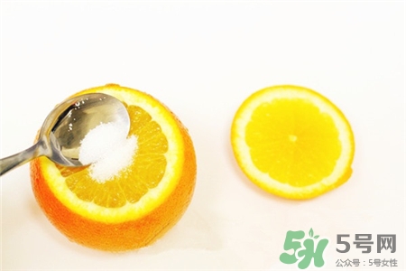 为什么盐蒸橙子可以治咳嗽,橙子放上盐蒸熟治咳嗽吗