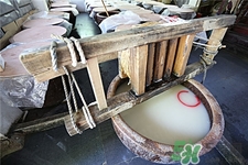 米酒变红还能喝吗,自己做的米酒变红能吃吗