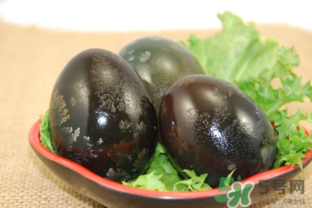 松花蛋的营养价值及功效和作用,松花蛋的营养价值和危害