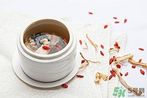 吃蛇肉的好处和坏处,吃蛇肉的好处 吃蛇肉的好处和坏处,吃蛇肉的好处