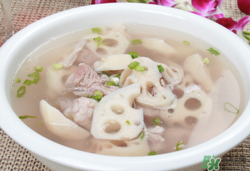 炖排骨怎么炖好吃啊,炖排骨怎么炖好吃又烂